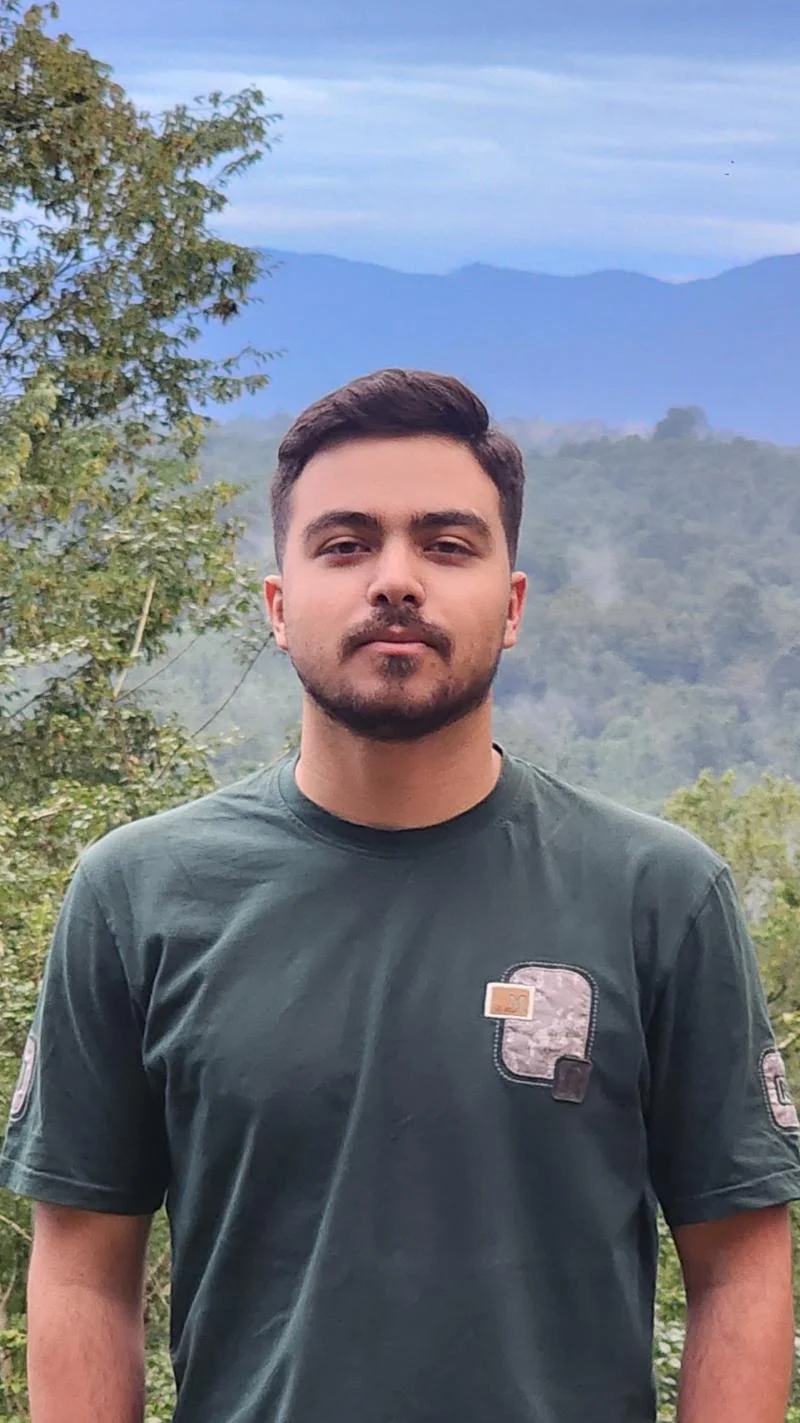 یونس نقیبیان